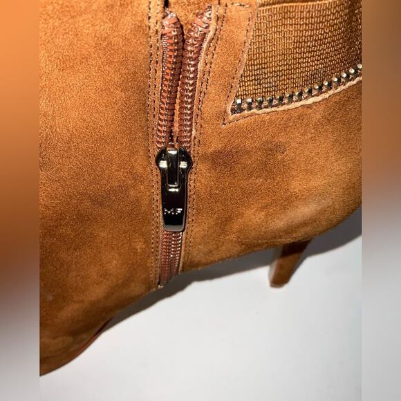 Marc Fisher Zipper Brown Suede Peeptoe Booties Size 9.5 NWOT - Picture 3 of 7